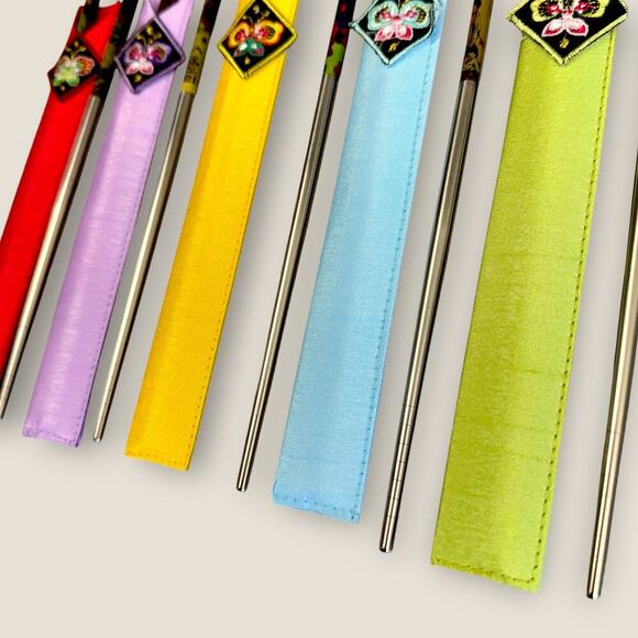 Korean Stainless Chopstick Set of 5 Pairs Painted With Embroidered Holder New - Picture 5 of 8